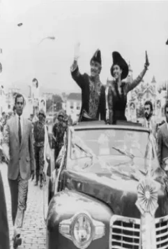 Луна над Парадором 1988 скачать с торрента Луна над Парадором 1988 скачать с торрента