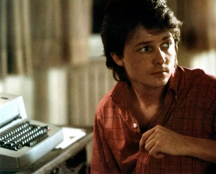 Яркие огни, большой город 1988 скачать с торрента Яркие огни, большой город 1988 скачать с торрента