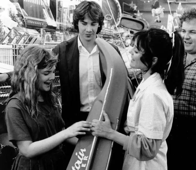 Путешествие в сказку 1986 скачать торрентом Путешествие в сказку 1986 скачать торрентом