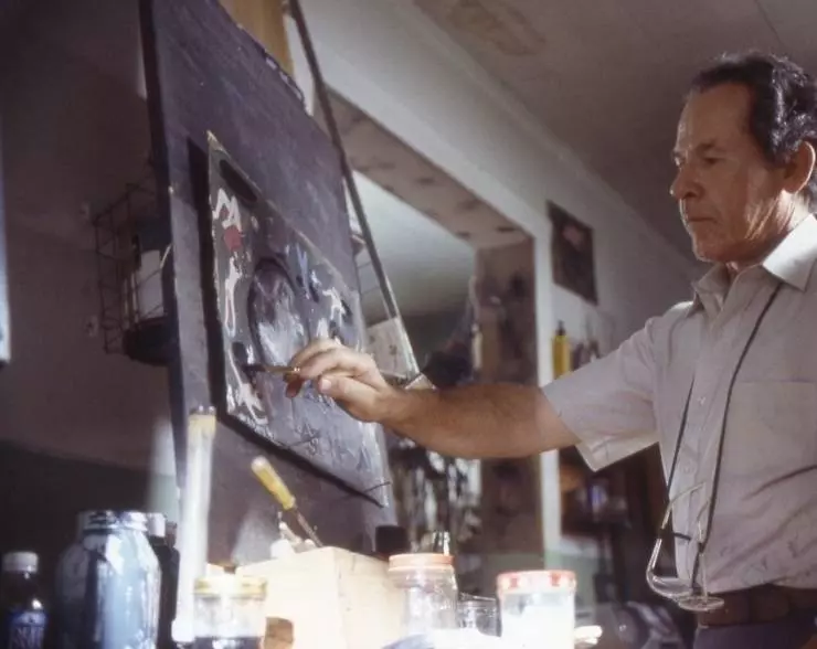 Июньский жук 2005 скачать через торрент бесплатно Июньский жук 2005 скачать через торрент бесплатно