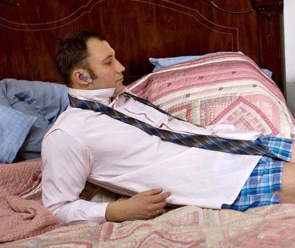 Дедушка в подарок 2008 скачать через торрент бесплатно Дедушка в подарок 2008 скачать через торрент бесплатно