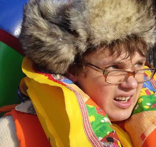 Дедушка в подарок 2008 скачать с торрента Дедушка в подарок 2008 скачать с торрента