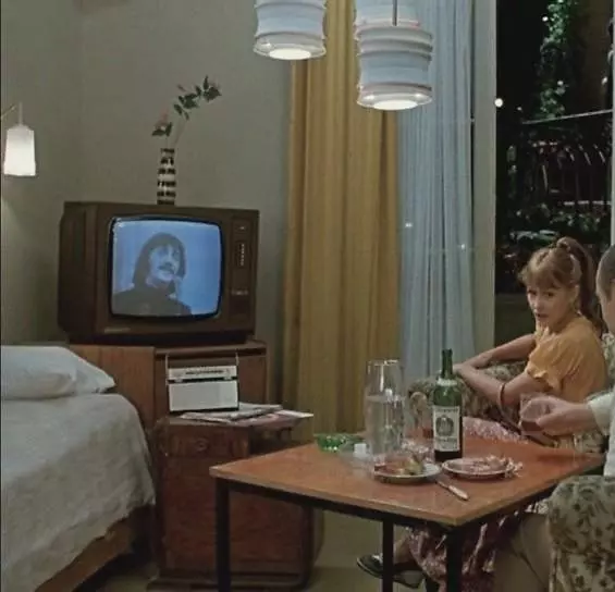 Дамы приглашают кавалеров 1980 скачать с торрента Дамы приглашают кавалеров 1980 скачать с торрента