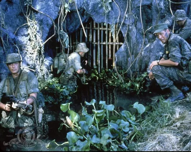 Осада базы «Глория» 1989 скачать через торрент бесплатно Осада базы «Глория» 1989 скачать через торрент бесплатно