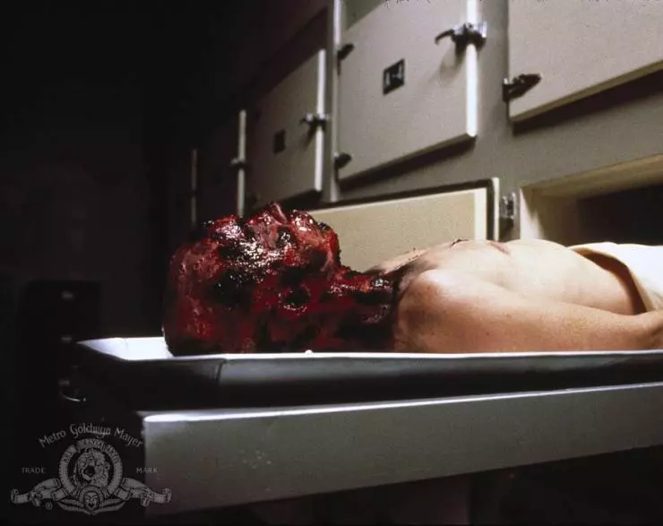 Служители дьявола 1988 скачать торрентом Служители дьявола 1988 скачать торрентом