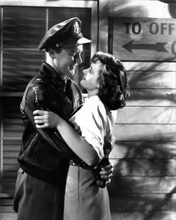 Тридцать секунд над Токио 1944 скачать торрентом Тридцать секунд над Токио 1944 скачать торрентом