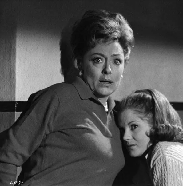 Земля умирает крича 1964 скачать через торрент бесплатно Земля умирает крича 1964 скачать через торрент бесплатно