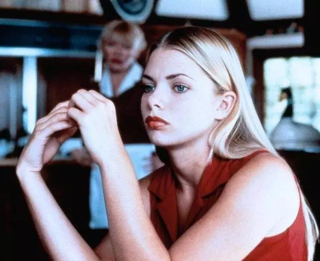 Ядовитый плющ: Новое совращение 1996 скачать торрентом Ядовитый плющ: Новое совращение 1996 скачать торрентом