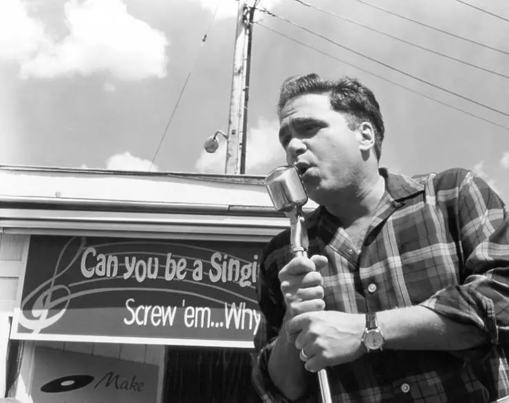 Дом двух семей 2000 скачать с торрента Дом двух семей 2000 скачать с торрента