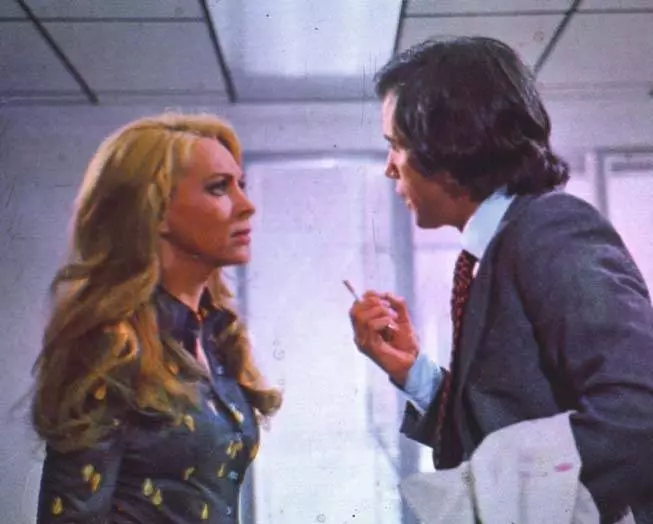 Смерть приходит в полночь 1972 скачать через торрент бесплатно Смерть приходит в полночь 1972 скачать через торрент бесплатно