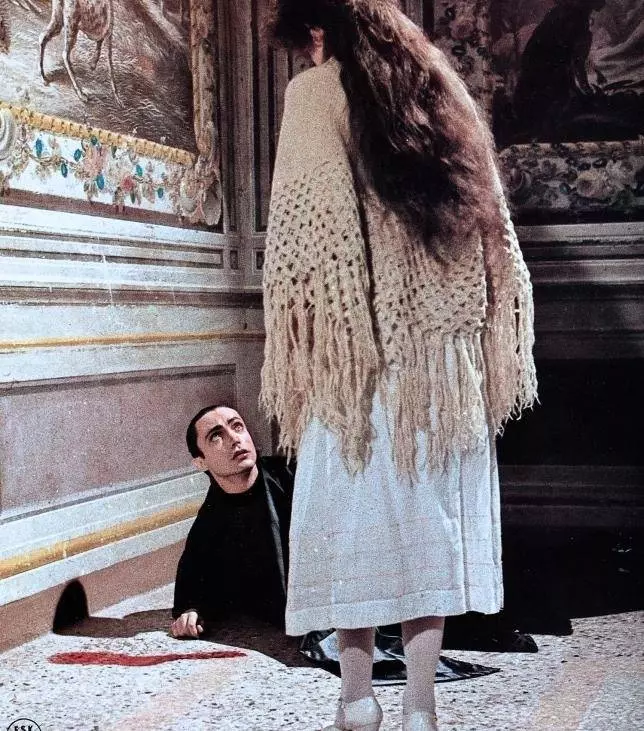 Кровь для Дракулы 1974 скачать торрентом Кровь для Дракулы 1974 скачать торрентом