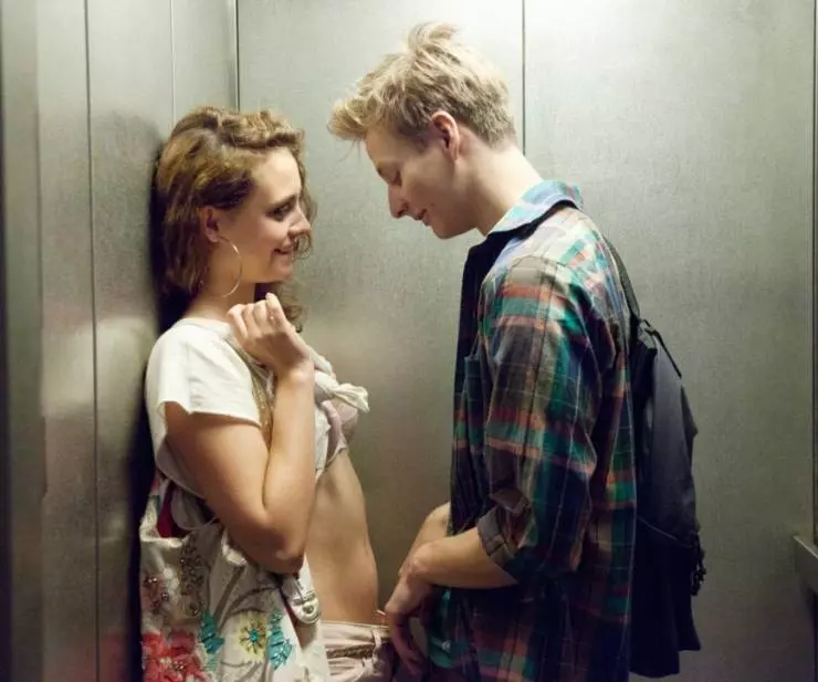 Тринадцатилетняя 2012 скачать через торрент бесплатно Тринадцатилетняя 2012 скачать через торрент бесплатно