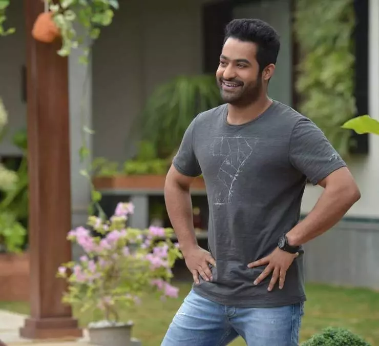 Аравинда вместе с Рагхавой 2018 скачать торрентом Аравинда вместе с Рагхавой 2018 скачать торрентом