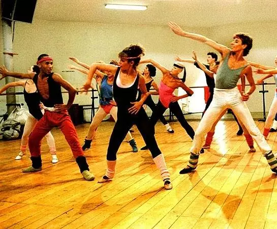 Золушка '80 1983 скачать с торрента Золушка '80 1983 скачать с торрента