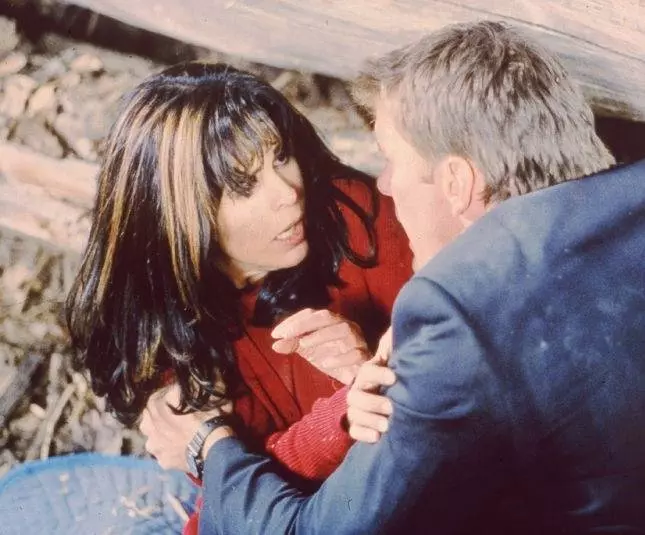 Предательство за предательством 1997 скачать торрентом Предательство за предательством 1997 скачать торрентом