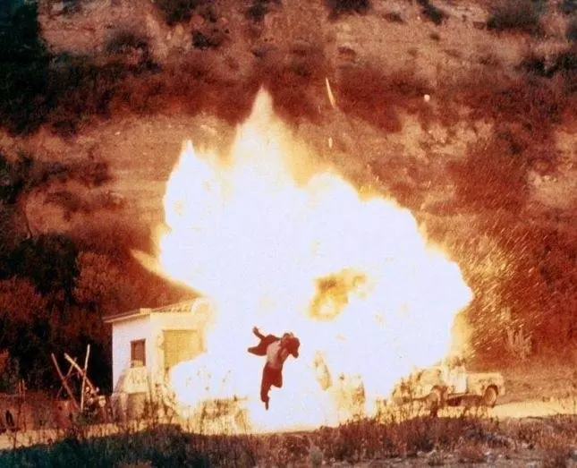 Предательство за предательством 1997 скачать через торрент бесплатно Предательство за предательством 1997 скачать через торрент бесплатно