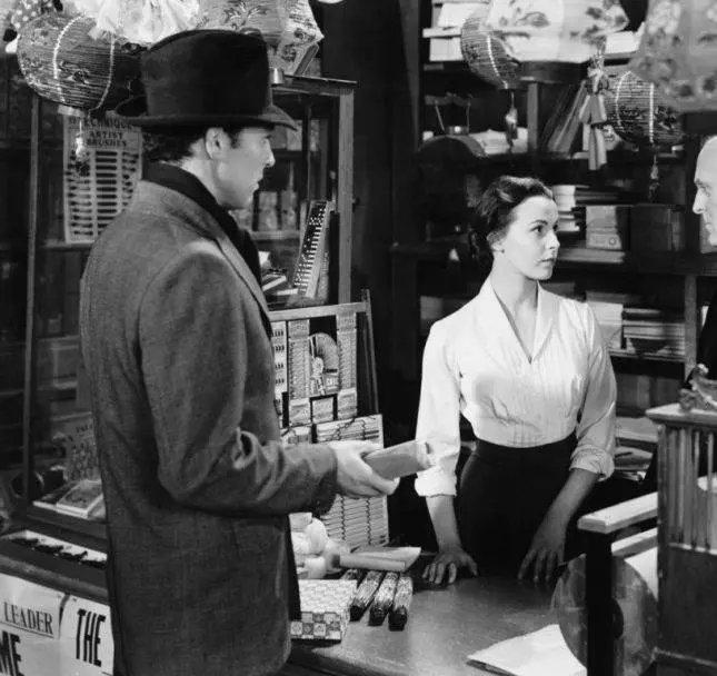 Огни рампы 1952 скачать через торрент бесплатно Огни рампы 1952 скачать через торрент бесплатно