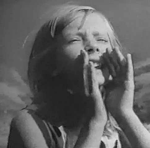 Девочка и эхо 1965 скачать через торрент бесплатно Девочка и эхо 1965 скачать через торрент бесплатно