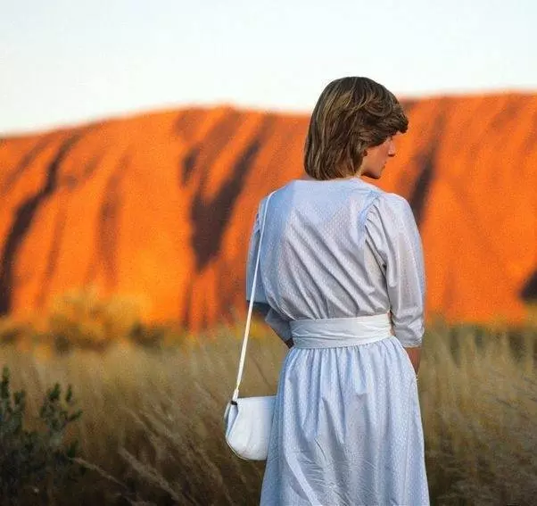 Диана: История ее словами 2017 скачать с торрента Диана: История ее словами 2017 скачать с торрента