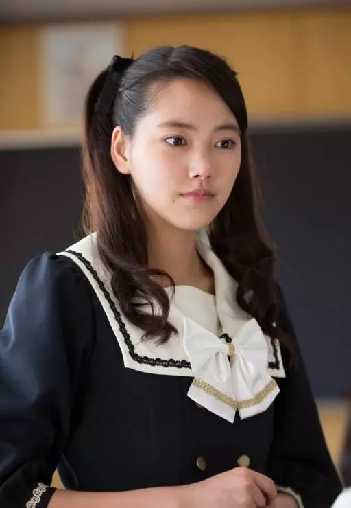 Девушка, взрывающая мозг 2015 скачать через торрент бесплатно Девушка, взрывающая мозг 2015 скачать через торрент бесплатно