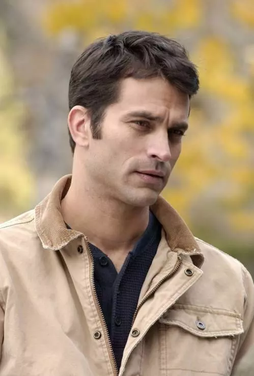 Ангелы падают 2007 скачать с торрента Ангелы падают 2007 скачать с торрента