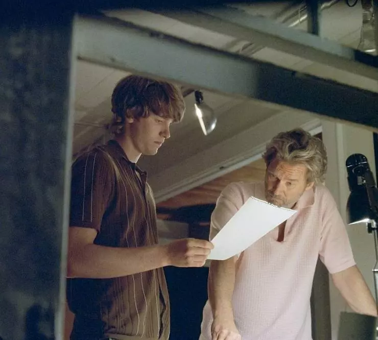 Дверь в полу 2004 скачать с торрента Дверь в полу 2004 скачать с торрента