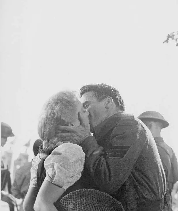 Я исповедуюсь 1953 скачать торрентом Я исповедуюсь 1953 скачать торрентом