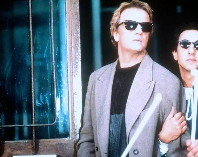 Эркюль и Шерлок против мафии 1996 скачать с торрента Эркюль и Шерлок против мафии 1996 скачать с торрента