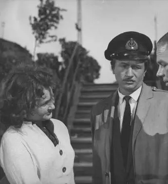 Когда разводят мосты 1963 скачать с торрента Когда разводят мосты 1963 скачать с торрента