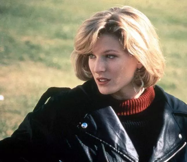 Амитивилль 4: Зло спасается 1989 скачать торрентом Амитивилль 4: Зло спасается 1989 скачать торрентом