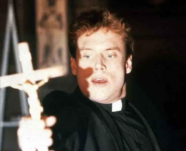 Амитивилль 4: Зло спасается 1989 скачать через торрент бесплатно Амитивилль 4: Зло спасается 1989 скачать через торрент бесплатно