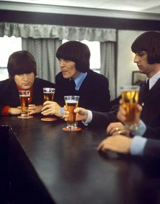 На помощь! 1965 скачать торрентом На помощь! 1965 скачать торрентом