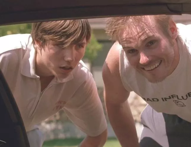 Маленькие Афины 2005 скачать через торрент бесплатно Маленькие Афины 2005 скачать через торрент бесплатно