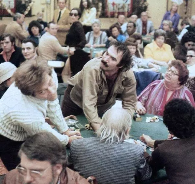 Калифорнийский покер 1974 скачать торрентом Калифорнийский покер 1974 скачать торрентом