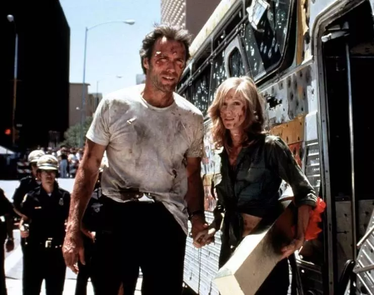 Сквозь строй 1977 скачать торрентом Сквозь строй 1977 скачать торрентом