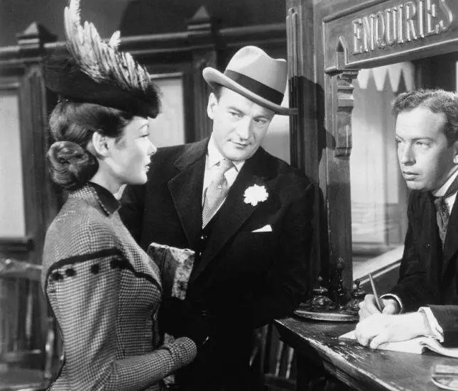 Призрак и миссис Мьюр 1947 скачать торрентом Призрак и миссис Мьюр 1947 скачать торрентом