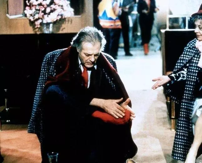 Джинджер и Фред 1985 скачать торрентом Джинджер и Фред 1985 скачать торрентом