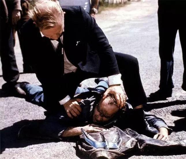 Машины, которые съели Париж... 1974 скачать торрентом Машины, которые съели Париж... 1974 скачать торрентом