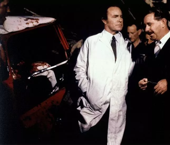 Машины, которые съели Париж... 1974 скачать через торрент бесплатно Машины, которые съели Париж... 1974 скачать через торрент бесплатно