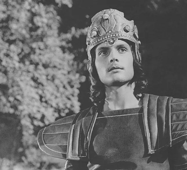 Сказание о Сиявуше 1976 скачать с торрента Сказание о Сиявуше 1976 скачать с торрента