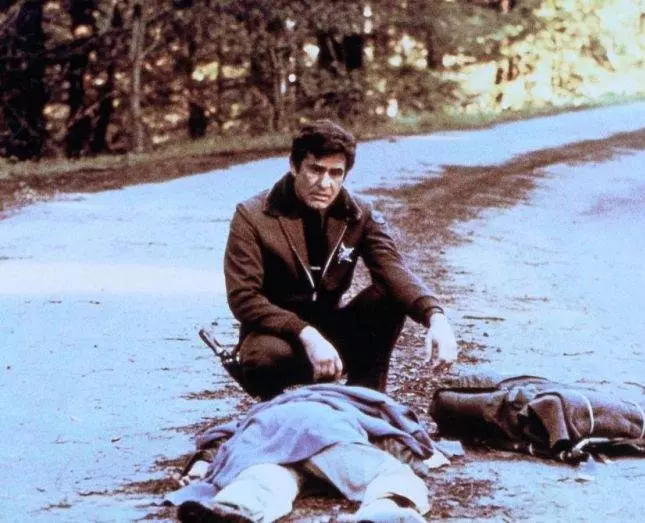 Похоронены, но не мертвы 1981 скачать с торрента Похоронены, но не мертвы 1981 скачать с торрента