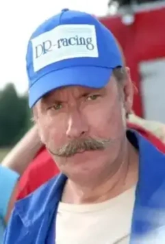 Гонка за счастьем 2007 скачать через торрент бесплатно Гонка за счастьем 2007 скачать через торрент бесплатно