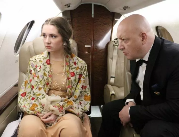 Сквозь чёрное стекло 2018 скачать через торрент бесплатно Сквозь чёрное стекло 2018 скачать через торрент бесплатно