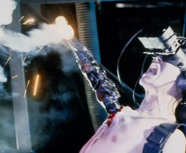 Тэцуо 2: Человек-молот 1992 скачать с торрента Тэцуо 2: Человек-молот 1992 скачать с торрента