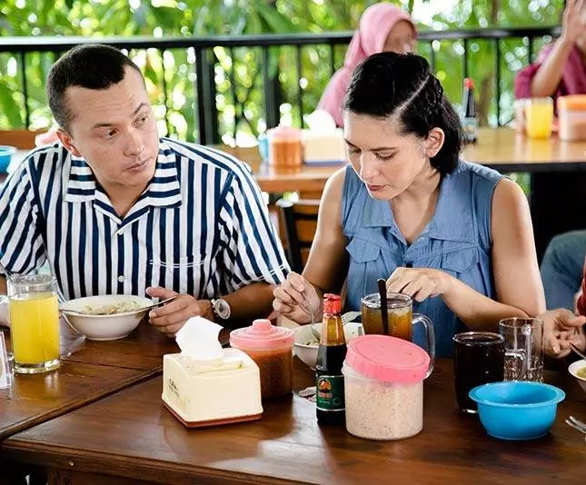 Аруна и её тарелка 2018 скачать с торрента Аруна и её тарелка 2018 скачать с торрента