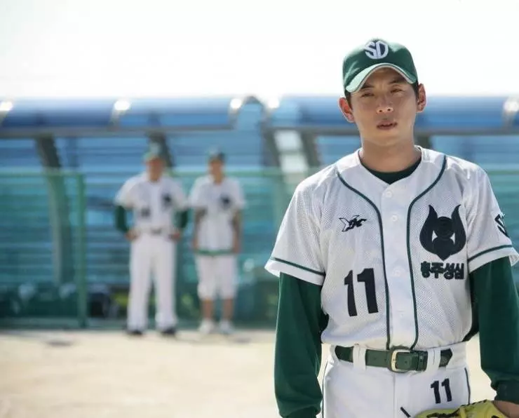 Перчатка 2011 скачать через торрент бесплатно Перчатка 2011 скачать через торрент бесплатно