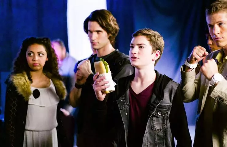 Супергеройское наказание 2016 скачать с торрента Супергеройское наказание 2016 скачать с торрента