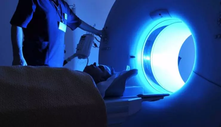 По лезвию ножа 2018 скачать с торрента По лезвию ножа 2018 скачать с торрента