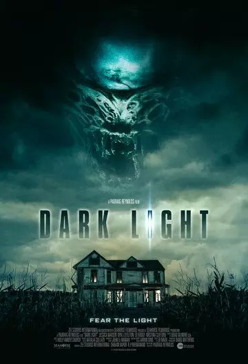 Тёмный свет / Dark Light 2019 скачать через торрент в хорошем качестве
