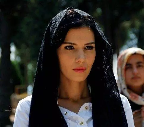 Госпожа Дила 2012 скачать торрентом Госпожа Дила 2012 скачать торрентом